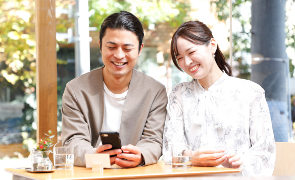 テイクアウトだけでなく、<br />
イートインにも利用可能