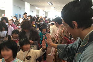 出演者によるお見送り