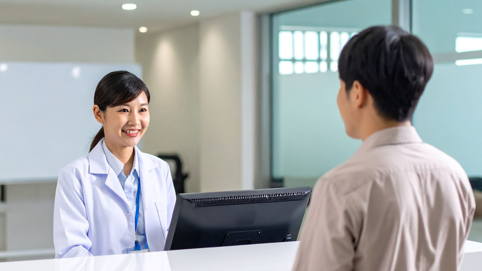 クリニックに最適なPOSレジとは？選定のポイントと注意点